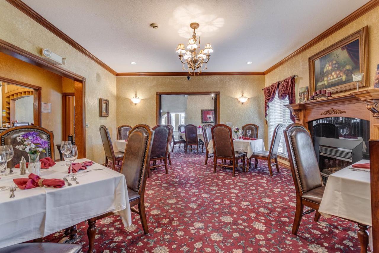 The Whispering Pines Inn Norman Esterno foto